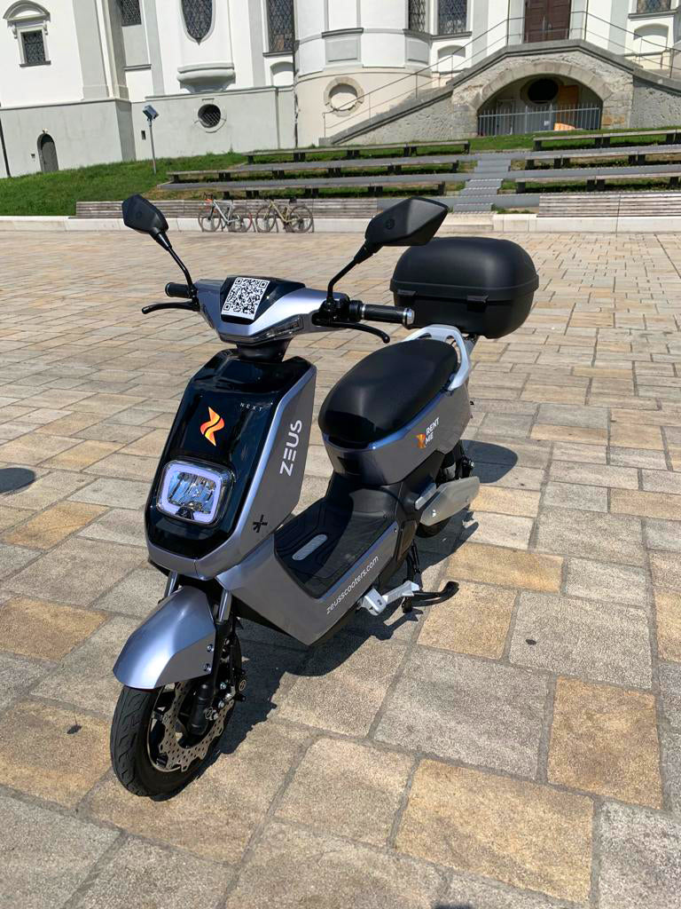 Exclusive ZEUS E-Moped - Grey